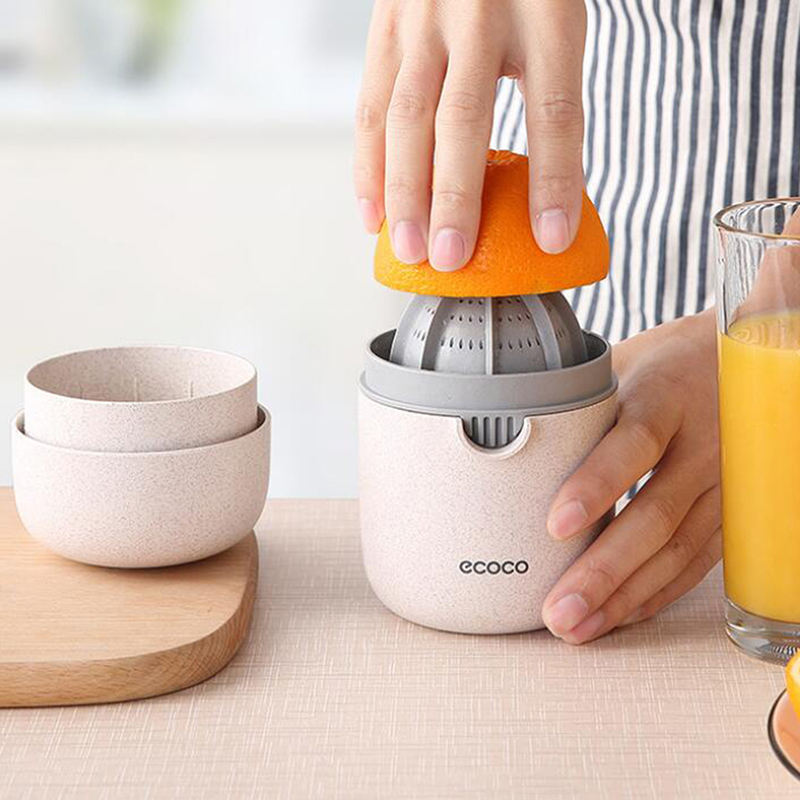 Manual juicer, small fruit juicer, portable pomegranate and orange juicer, hand-pressed lemon juicer