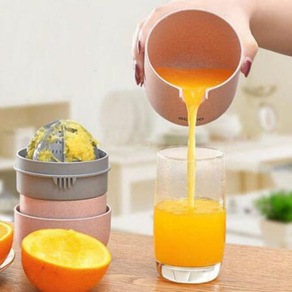 Manual juicer, small fruit juicer, portable pomegranate and orange juicer, hand-pressed lemon juicer