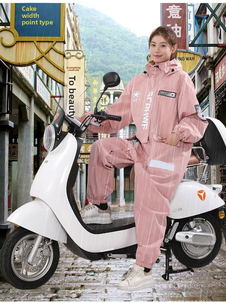 Motorcycle one-piece raincoat, full-body waterproof and breathable adult raincoat, rainproof and waterproof riding poncho